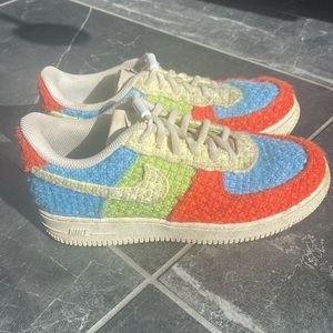 Nike Force 1 LV8 Nature 2.5. Gently used. So cute!